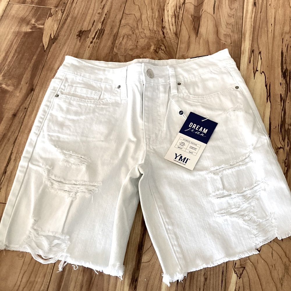 YMI mid rise white jean shorts size 5 or 27